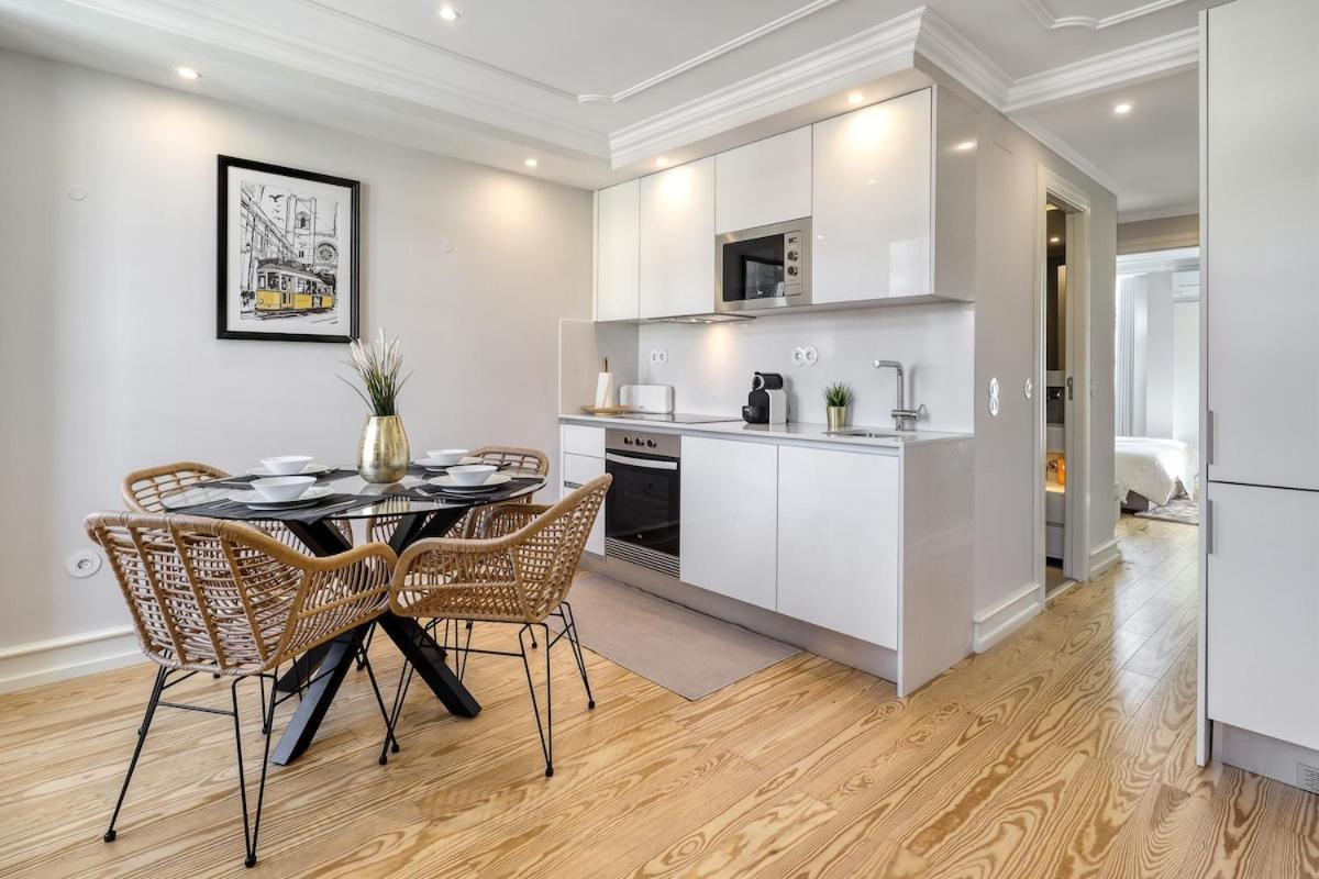 Lisbon Beautiful 2 Bedroom Apartment With Views In Rua Augusta Lisabona Exterior foto